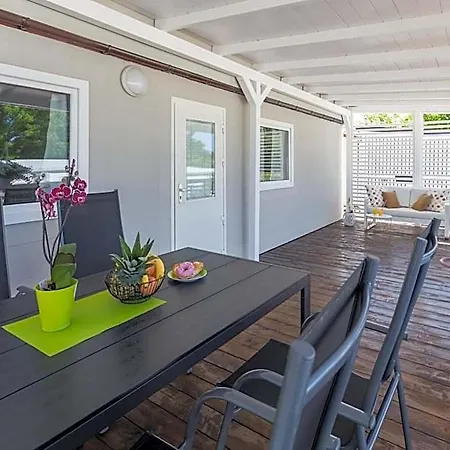 Zelena Laguna Mobile Homes