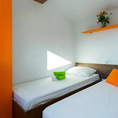 Zelena Laguna Mobile Homes فيرسار